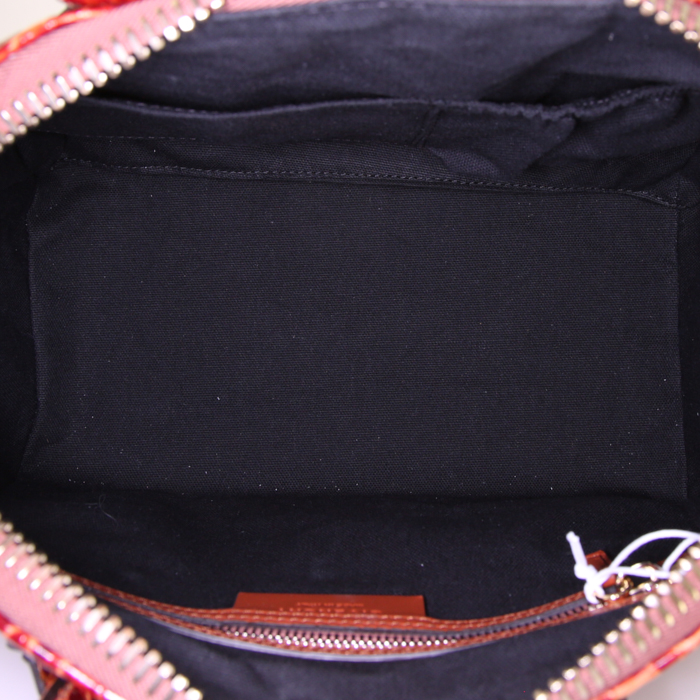 Givenchy Antigona small model bag worn on the shoulder or carried in the hand in brown leather - Detail D3