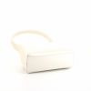Bolso de mano Chanel en satén blanco - Detail D4 thumbnail