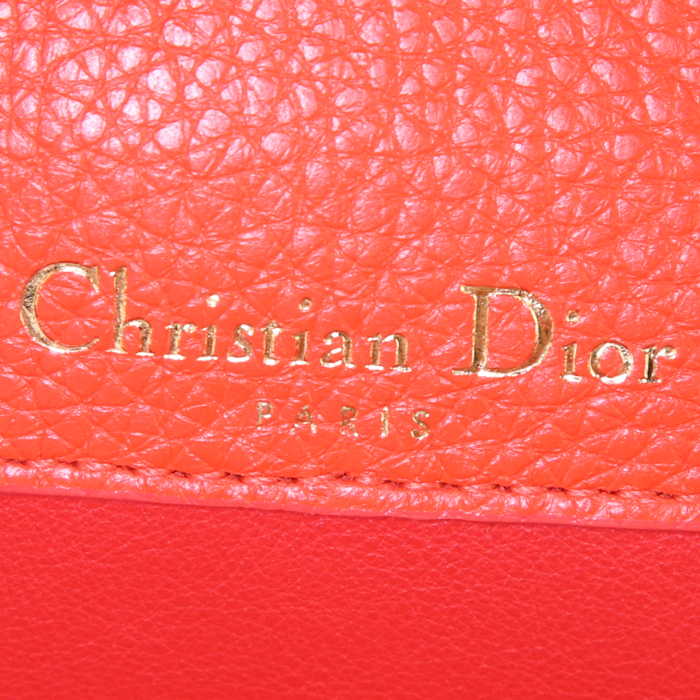 Dior medium model handbag in orange leather - Detail D3