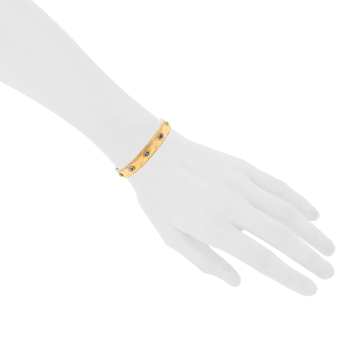 Bracelet jonc époque années 70 ouvert Buccellati Macri Classica en or rose,  or blanc et saphirs - Detail D1