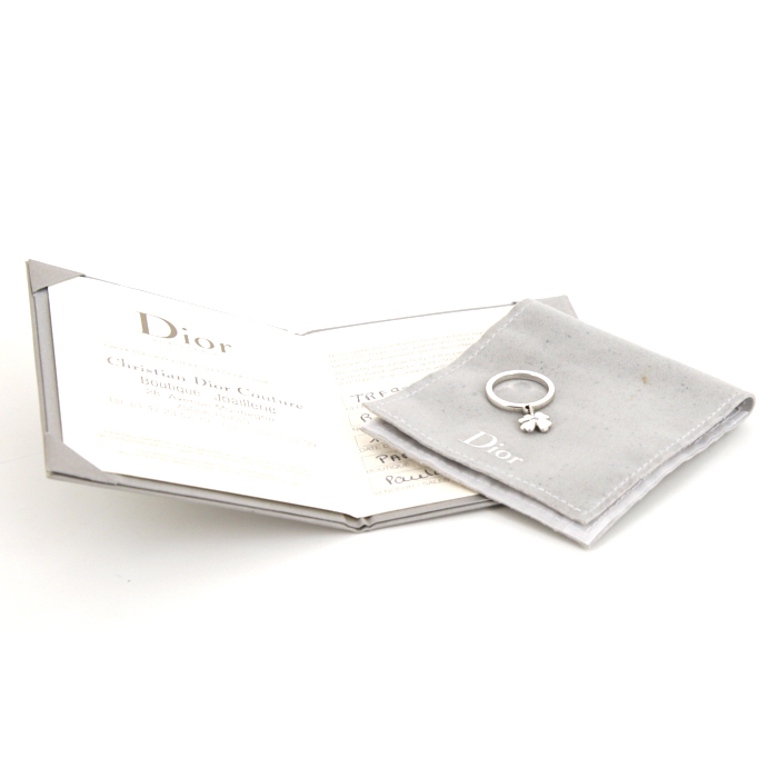 Bague Dior Trèfle en or blanc et diamant - Detail D2