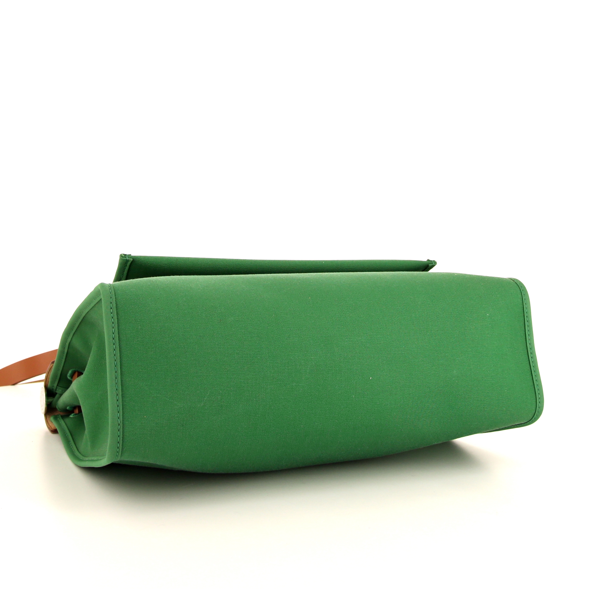 Hermes Herbag shoulder bag in green canvas and natural leather - Detail D5