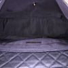 Bolsa de viaje Chanel Timeless en cuero acolchado negro - Detail D3 thumbnail