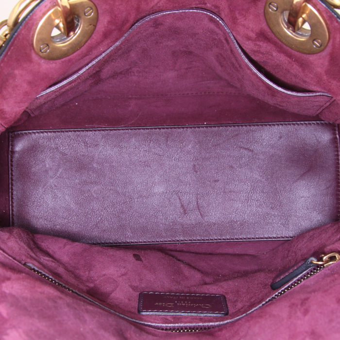 Dior Lady Dior medium model shoulder bag in burgundy leather cannage - Detail D3