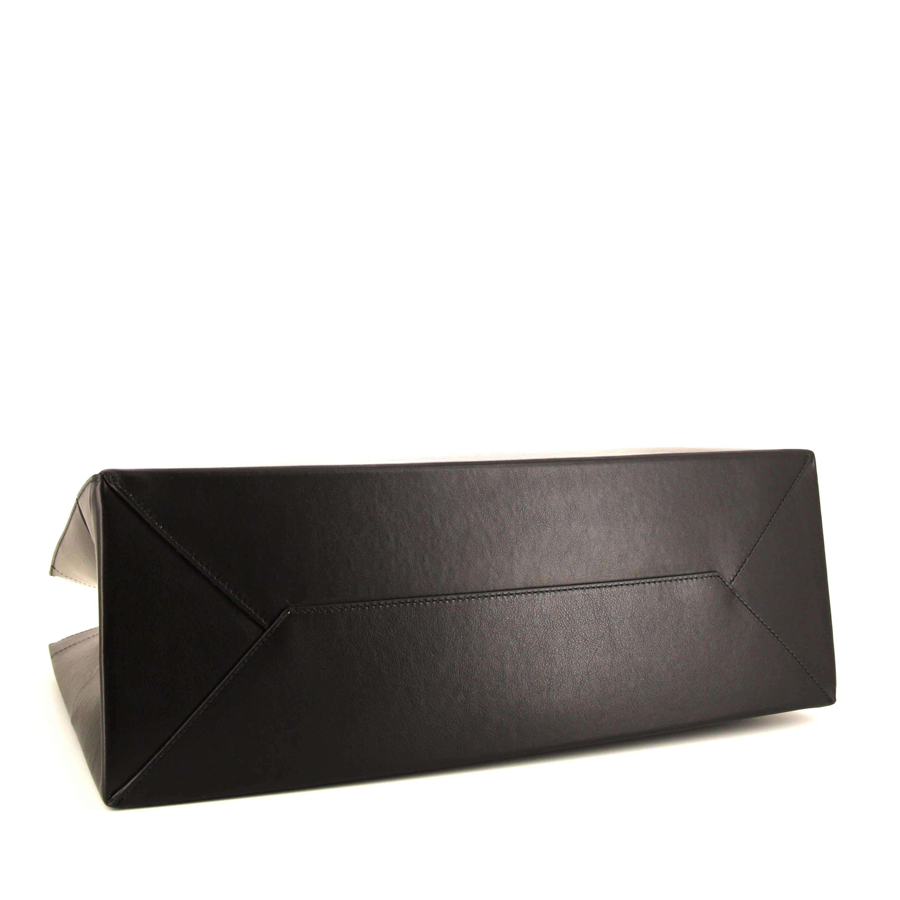 Sac cabas Dior D-Dior Editions Limitées Stüssy 2020 en cuir noir - Detail D4