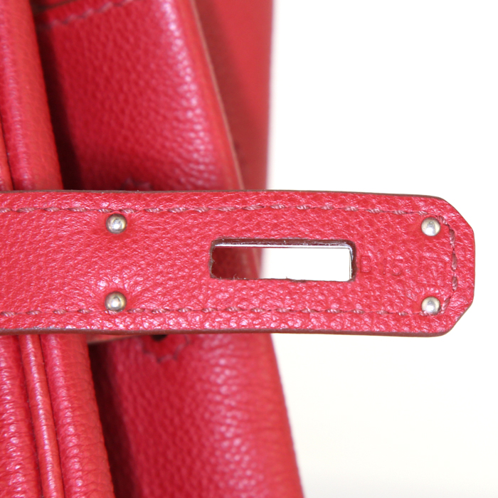 Sac à main Hermes Birkin 35 cm en cuir togo rouge - Detail D4
