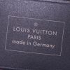 Borsa da viaggio Louis Vuitton Keepall 55 cm in tela monogram marrone e pelle nera - Detail D4 thumbnail