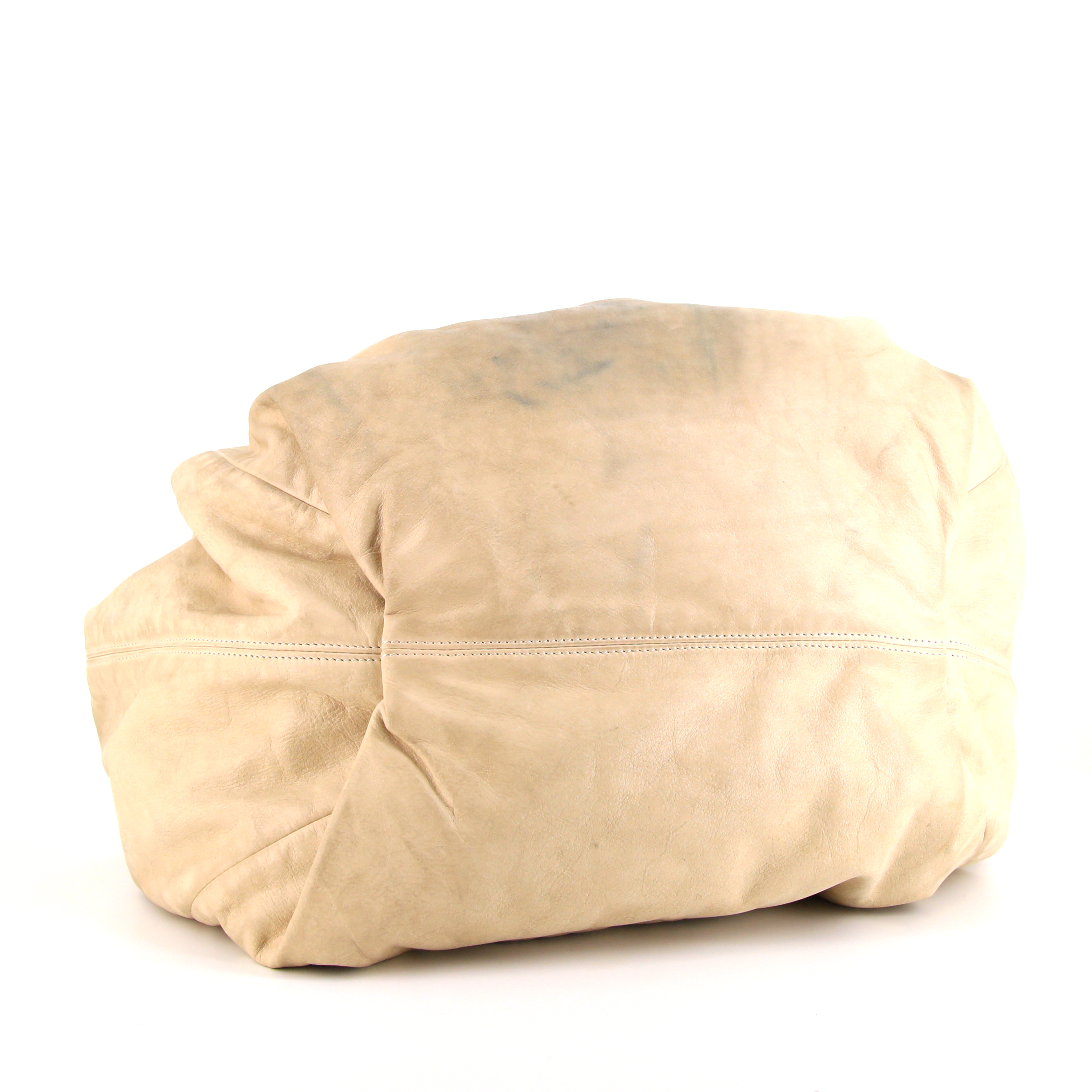 Sac cabas Chanel Grand Shopping en cuir blanc et toile noire - Detail D4