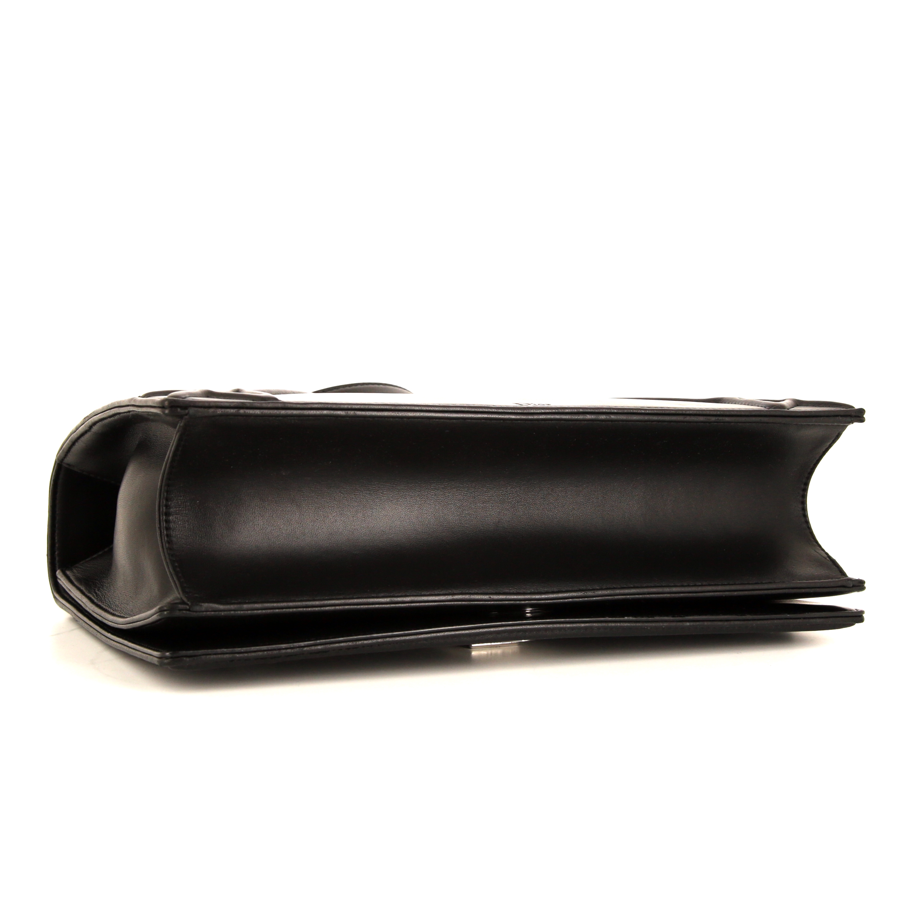 Sac bandoulière Dior Diorama grand modèle en cuir noir - Detail D5