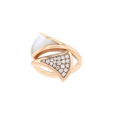 Bague Bulgari Diva's Dream grand modèle en or rose,  nacre blanche et diamants