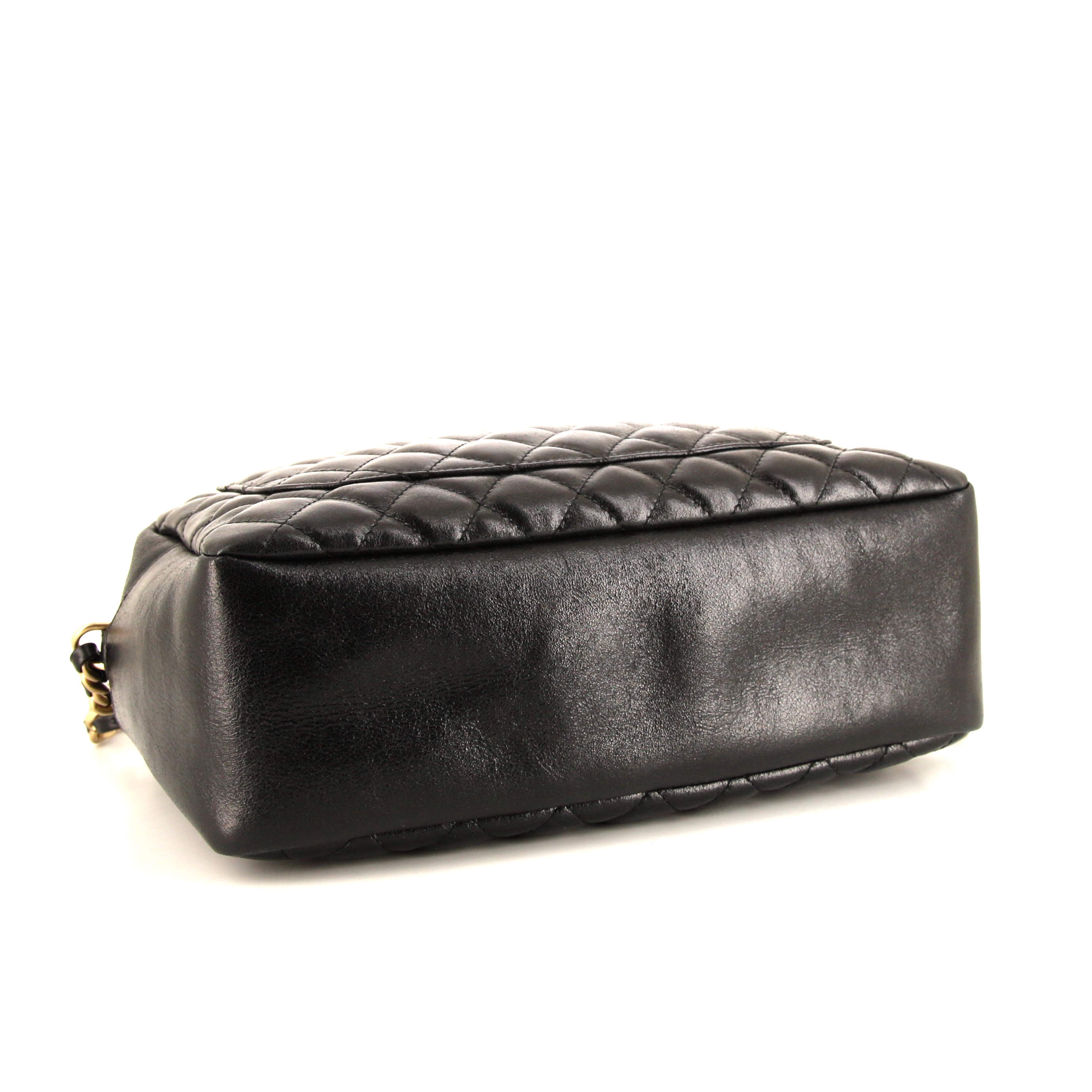 Chanel Camera shoulder bag in black quilted leather - Detail D5