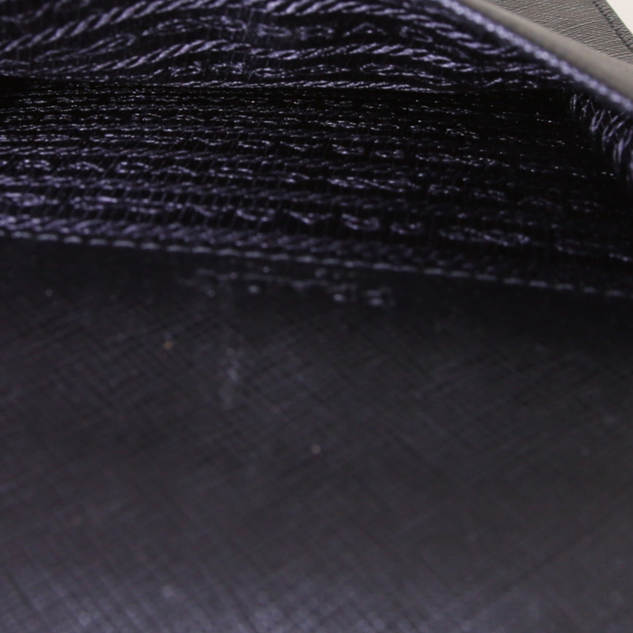 Étui pour portable Prada en cuir saffiano noir - Detail D2