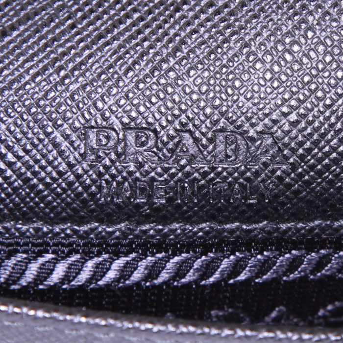 Prada cellphone holder in black leather saffiano - Detail D3