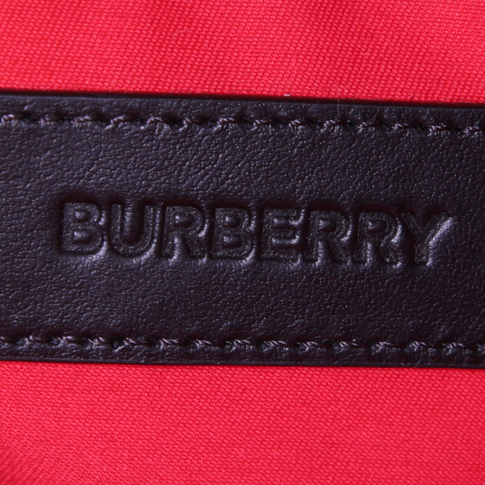 Burberry Cannon medium model clutch-belt in beige Haymarket canvas and black leather - Detail D3