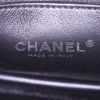 Chanel Chic With Me shoulder bag in silver quilted leather - Detail D4 thumbnail