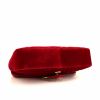 Bolso bandolera Gucci GG Marmont modelo mediano en terciopelo acolchado rojo y cuero rojo - Detail D5 thumbnail