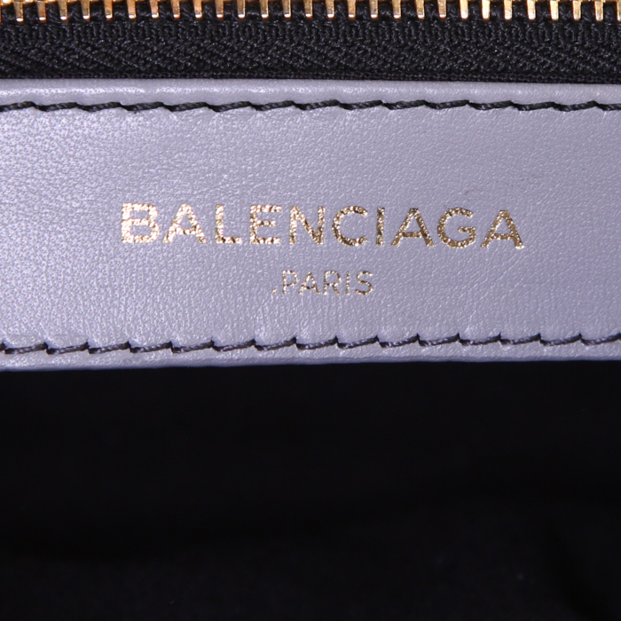 Balenciaga Metallic Edge shoulder bag in grey leather - Detail D4