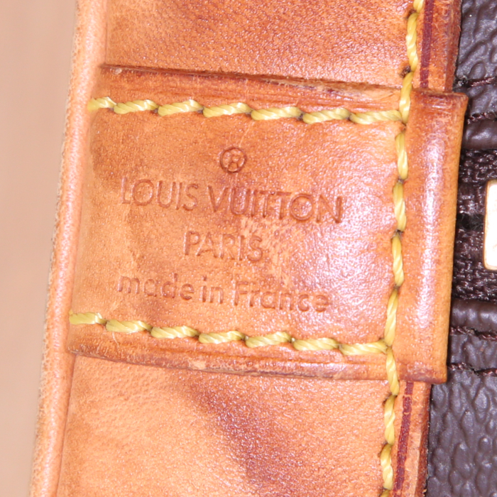 Sac à main Louis Vuitton Alma petit modèle en toile monogram marron et cuir naturel - Detail D3