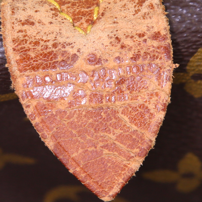 Sac de voyage Louis Vuitton Keepall 45 en toile monogram marron et cuir naturel - Detail D3