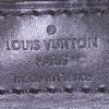 Porta-documentos Louis Vuitton Voyage Macassar en lona Monogram marrón y cuero negro - Detail D3 thumbnail