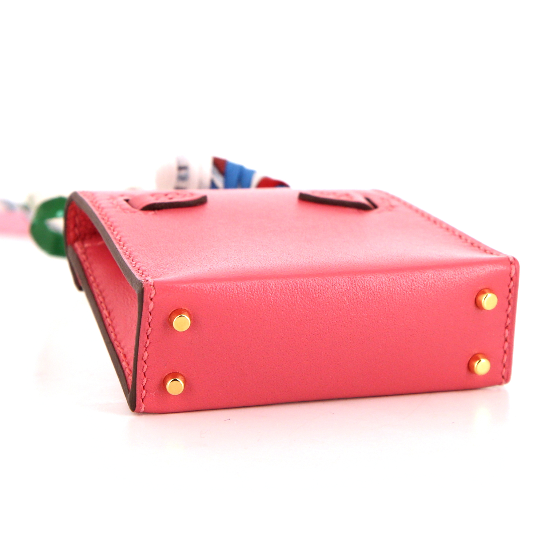 Sac Hermès Kelly Twilly bag charm en cuir Swift rose et soie multicolore - Detail D3