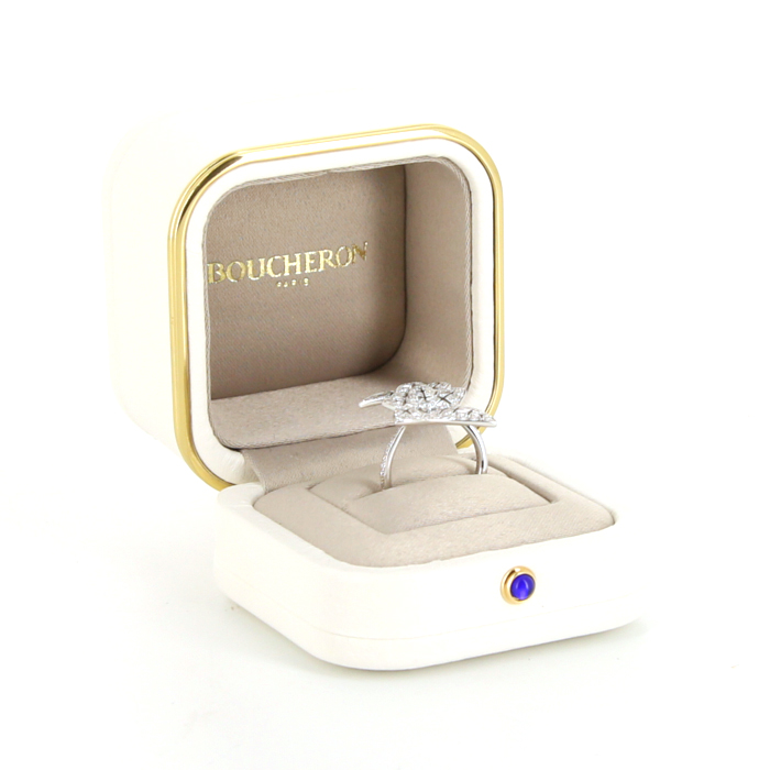 Boucheron Lierre de Paris small model ring in white gold and diamonds - Detail D2