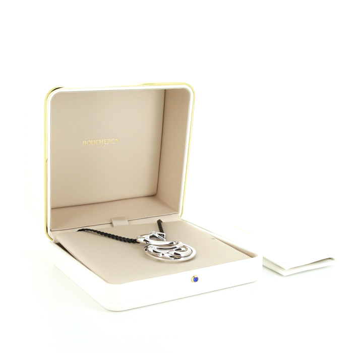 Boucheron Trouble necklace in white gold, diamonds and onyx - Detail D2