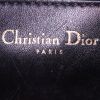 Sac bandoulière Dior Diorama petit modèle en cuir verni noir - Detail D4 thumbnail