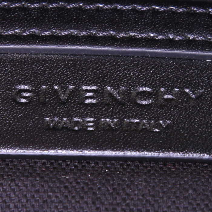 Givenchy Antigona small model handbag in black and white leather - Detail D4