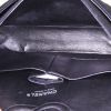 Bolso de mano Chanel Timeless en jersey acolchado negro - Detail D3 thumbnail