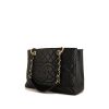 Bolso para llevar al hombro o en la mano Chanel Shopping GST en cuero granulado acolchado negro - 00pp thumbnail