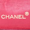 Chanel Vintage shoulder bag in red quilted leather - Detail D3 thumbnail