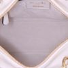 Borsa Dior Lady Dior modello medio in pelle bianca con motivo - Detail D3 thumbnail