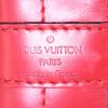 Shopping bag Louis Vuitton Grand Noé modello grande in pelle Epi blu verde e rossa - Detail D3 thumbnail