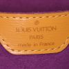 Sac à main Louis Vuitton Saint Jacques petit modèle en cuir épi jaune - Detail D3 thumbnail