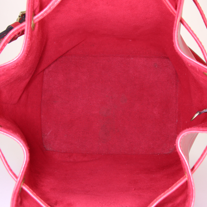 Borsa Louis Vuitton petit Noé modello piccolo in pelle Epi rossa - Detail D2