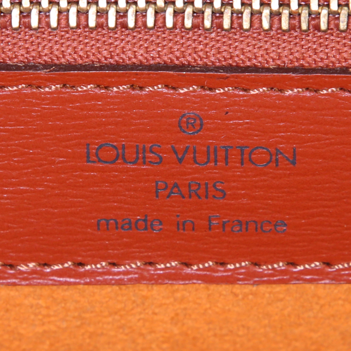 Bolso de mano Louis Vuitton Saint Jacques modelo grande en cuero Epi marrón - Detail D3