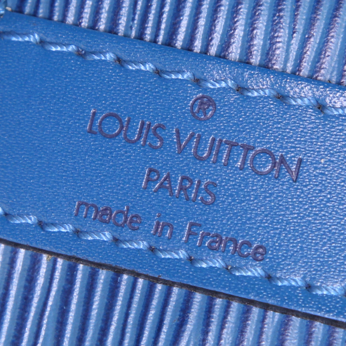 Sac cabas Louis Vuitton petit Noé petit modèle en cuir épi bleu - Detail D3