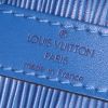 Louis Vuitton petit Noé small model shopping bag in blue epi leather - Detail D3 thumbnail
