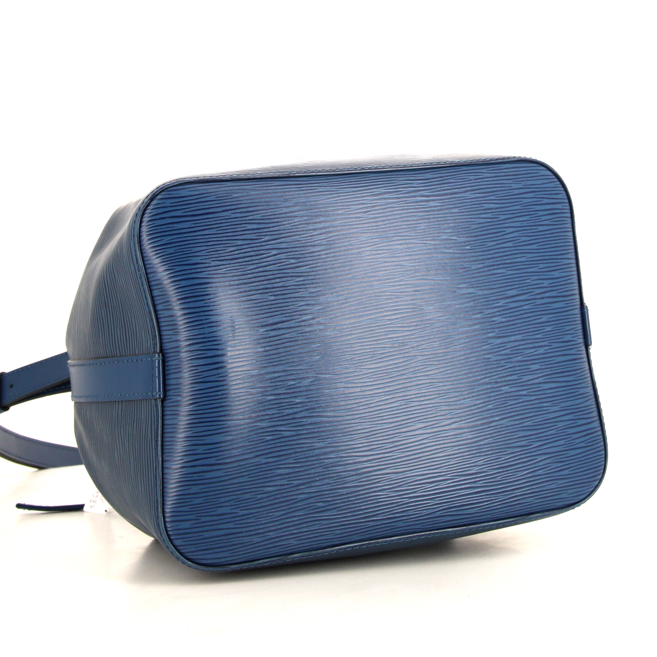 Sac cabas Louis Vuitton petit Noé petit modèle en cuir épi bleu - Detail D4