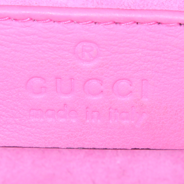 Sac porté épaule ou main Gucci Dionysus en toile monogram enduite grise et daim rose - Detail D4