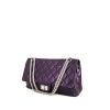 Chanel 2.55 Maxi Jumbo shoulder bag in purple metallic quilted leather - 00pp thumbnail