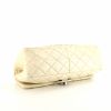 Chanel 2.55 handbag in cream color quilted leather - Detail D5 thumbnail
