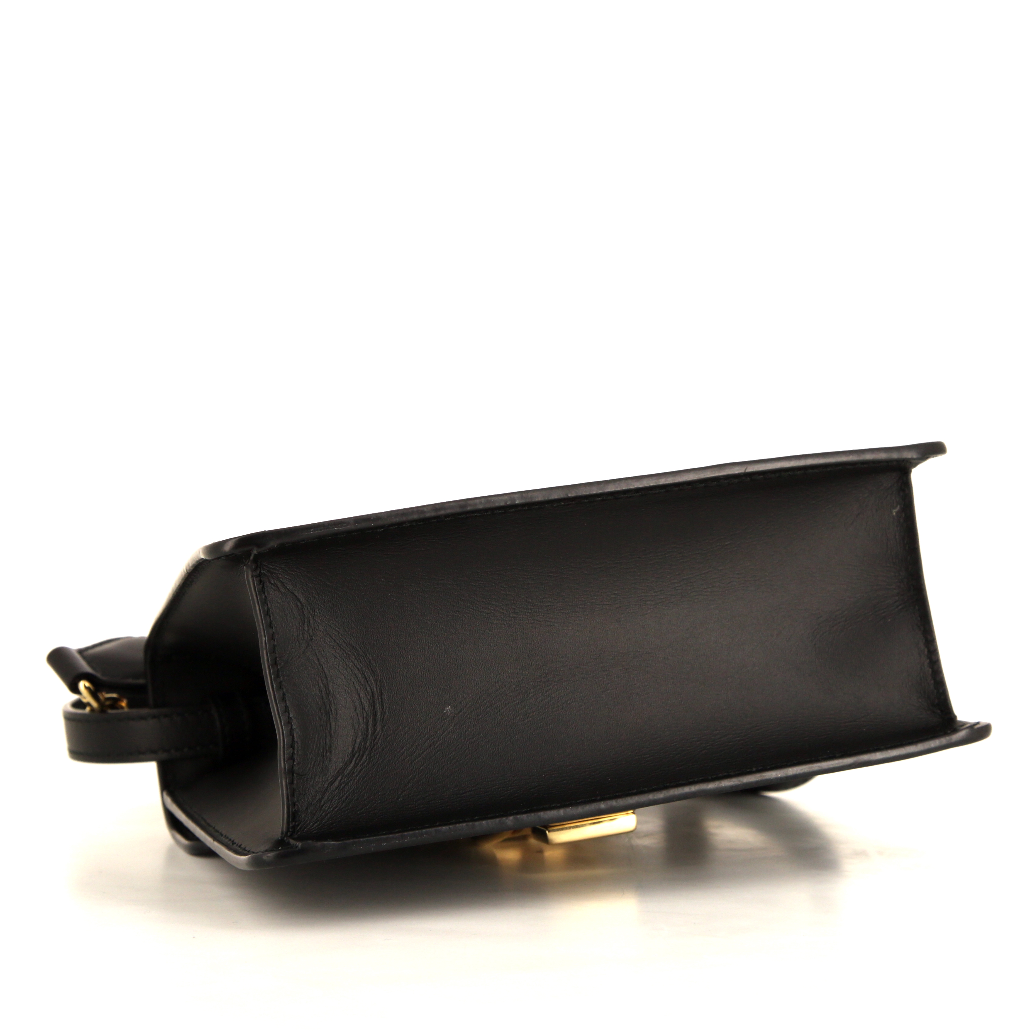 Bolso de mano Gucci Sylvie mini en cuero negro - Detail D5