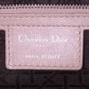 Bolso de mano Dior Lady Dior modelo grande en cuero cannage beige - Detail D4 thumbnail