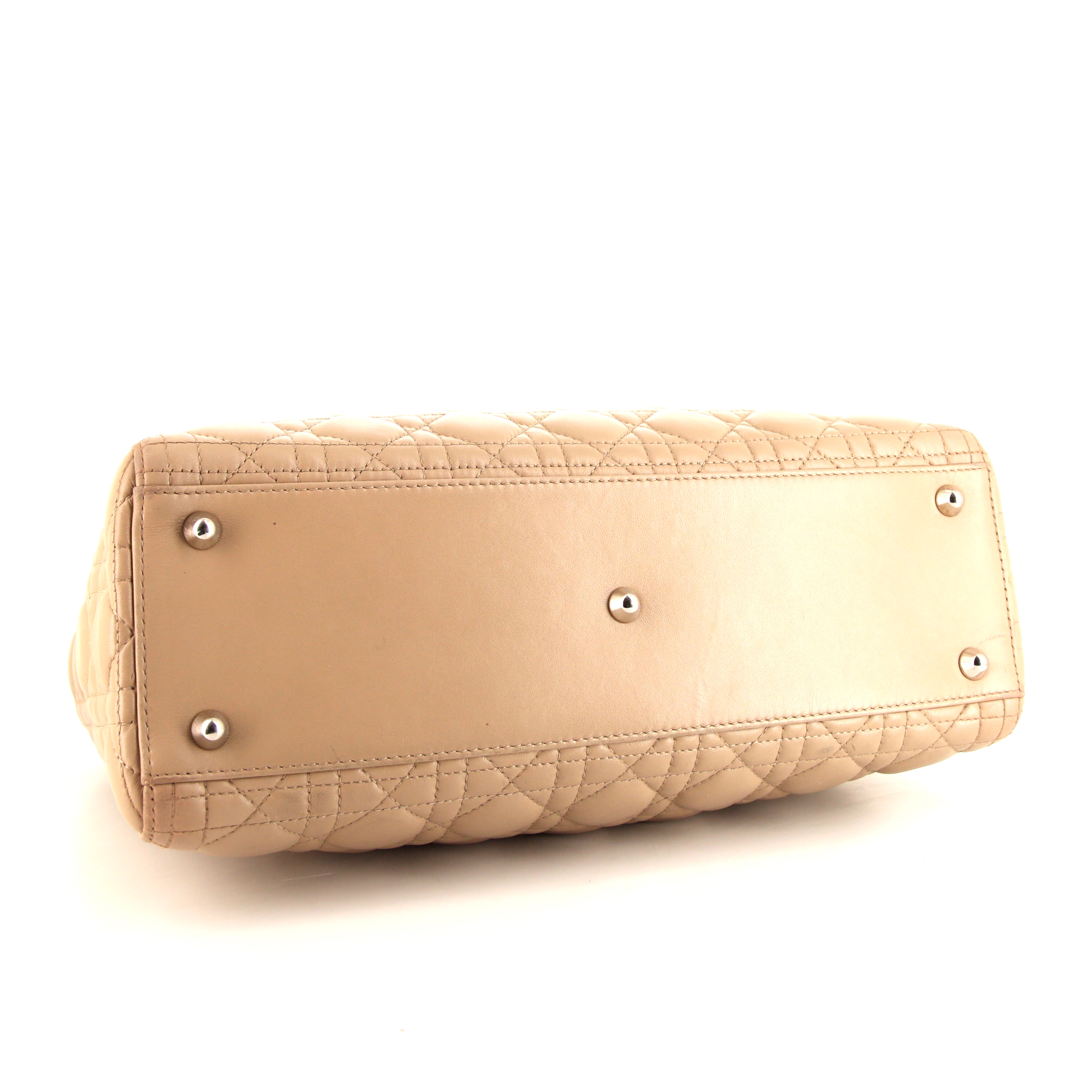 Sac à main Dior Lady Dior grand modèle en cuir cannage beige - Detail D5