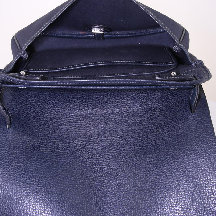 Hermes Colorado bag worn on the shoulder or carried in the hand in blue grained leather and blue canvas - Detail D2