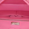 Bolso de mano Chanel Timeless modelo pequeño en piel de pitón rosa - Detail D3 thumbnail