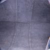 Sac de voyage Louis Vuitton Keepall 55 cm en cuir épi bleu - Detail D2 thumbnail