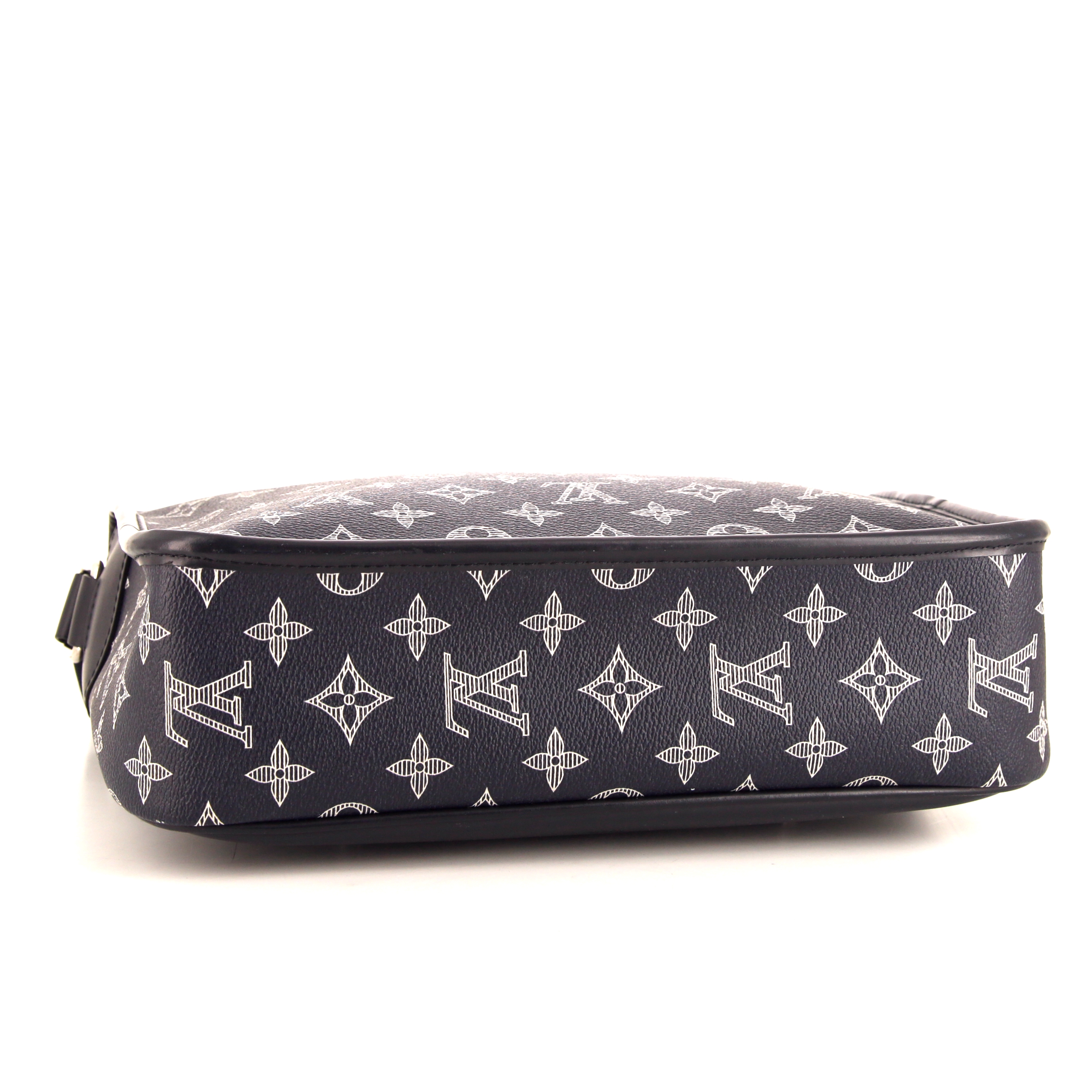 Louis Vuitton Editions Limitées Shoulder bag 372087